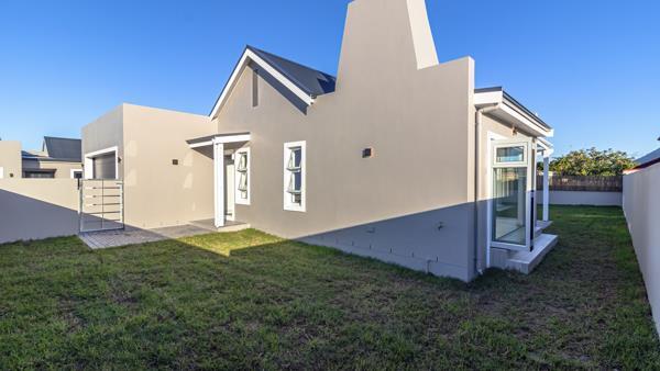 3 Bedroom House in Sandbaai