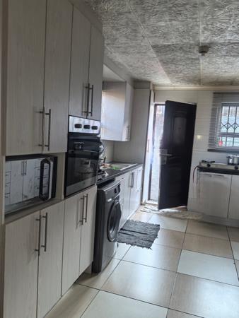 3 Bedroom House in Cosmo City