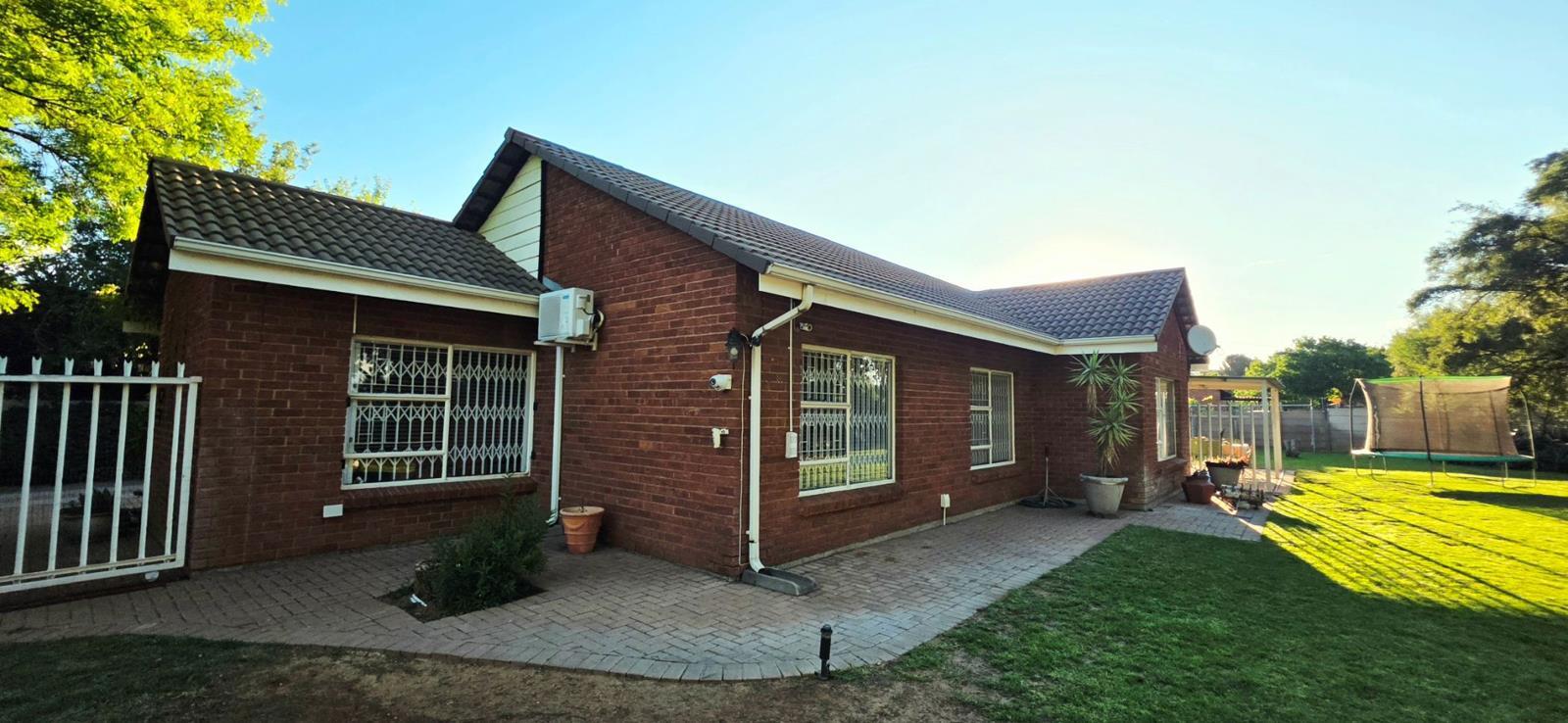 3 Bedroom House in Flamingo Park
