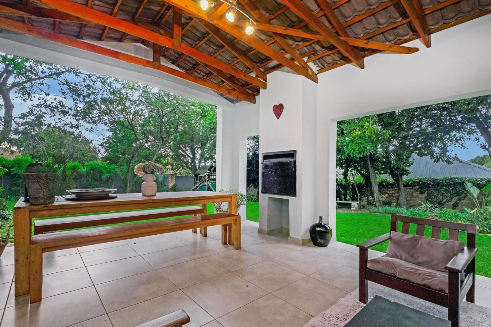 3 Bedroom House in Hurlingham Manor