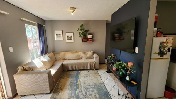 2 Bedroom Apartment in Equestria
