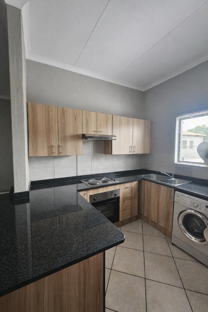 2 Bedroom Apartment in Benoni AH