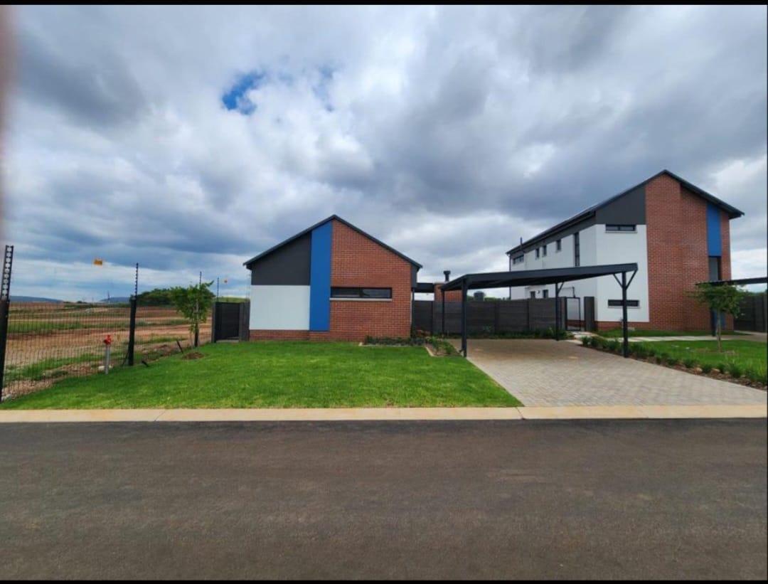 4 Bedroom House in Albertsdal