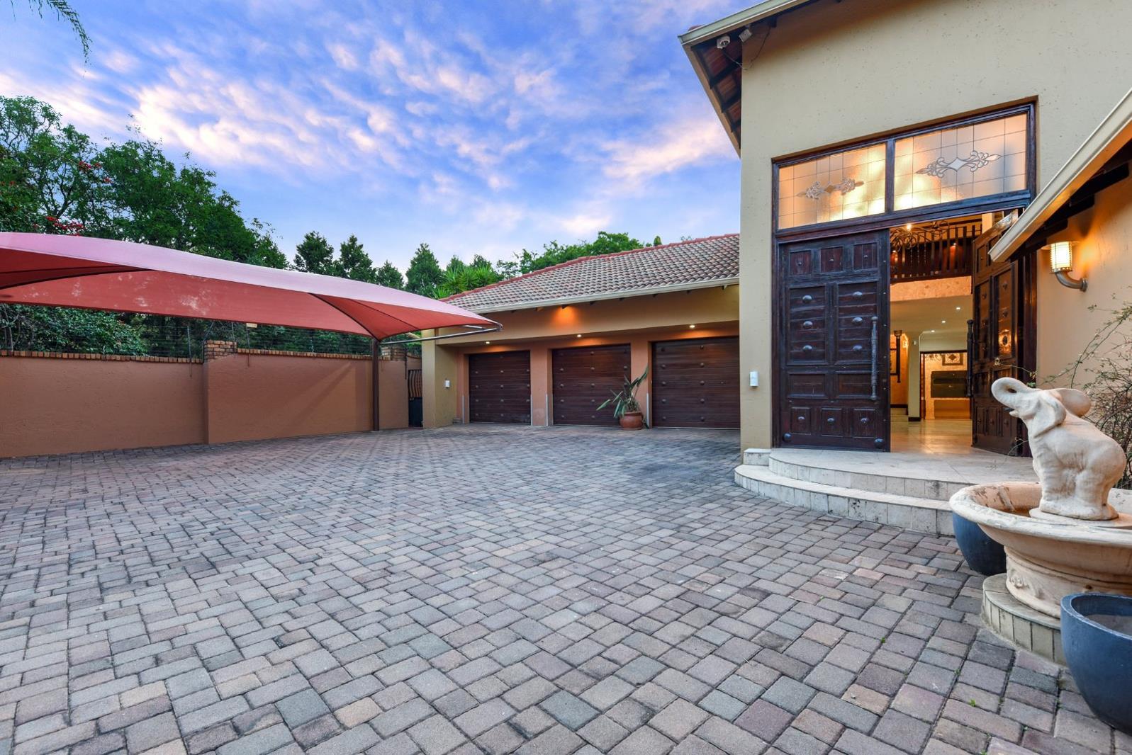 4 Bedroom House in Poortview