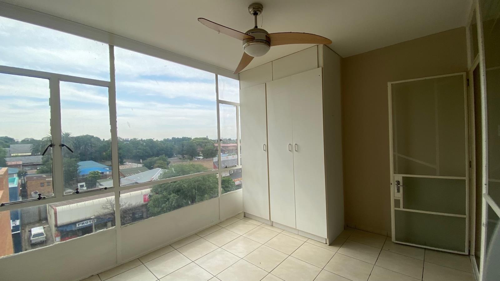 1 Bedroom Apartment in Alberton