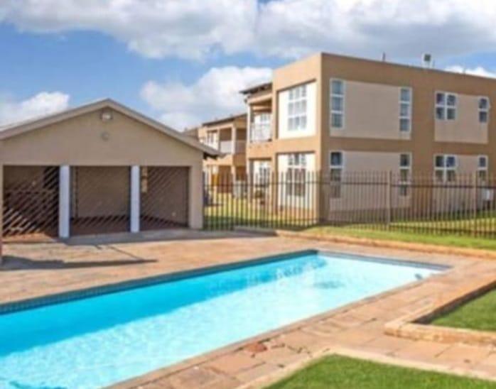 2 Bedroom Townhouse in Mondeor