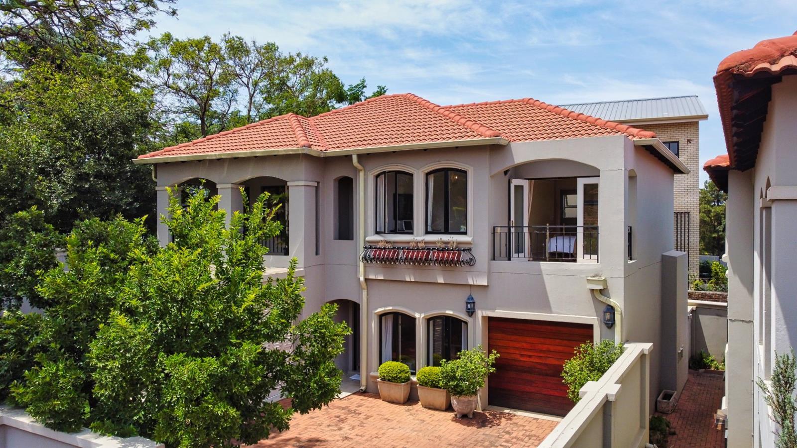 4 Bedroom House in Bryanston