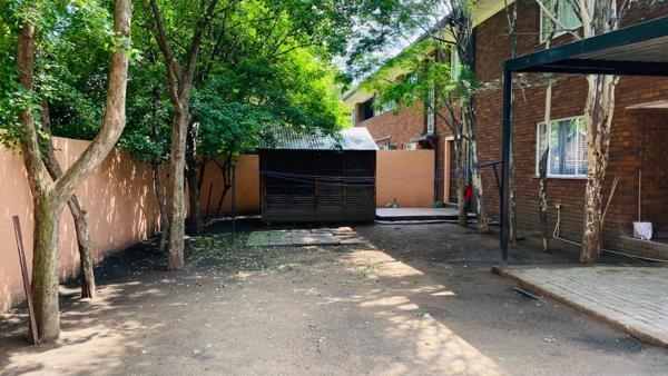 2 Bedroom Apartment in Emalahleni (Witbank) Central