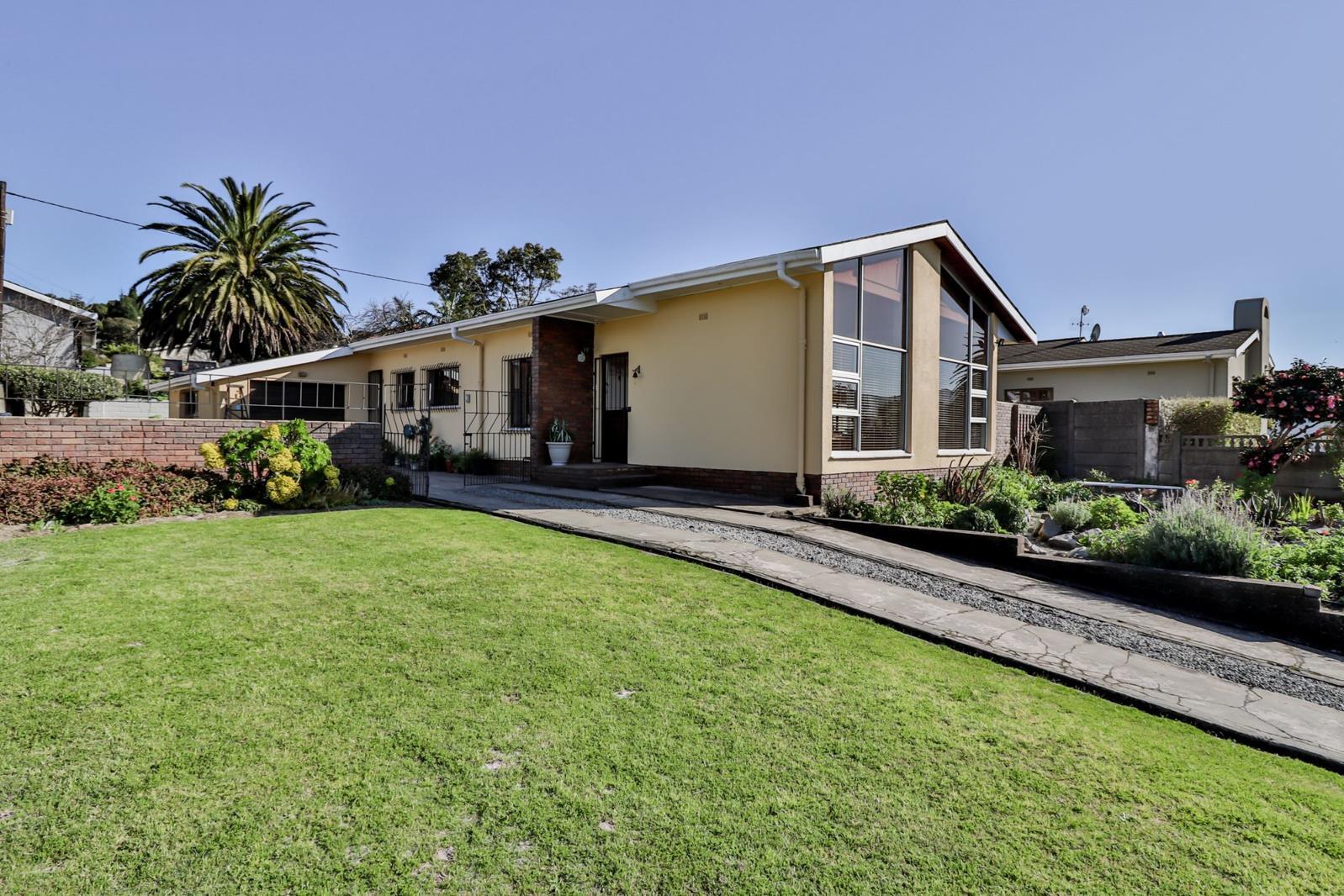 3 Bedroom House in Grabouw