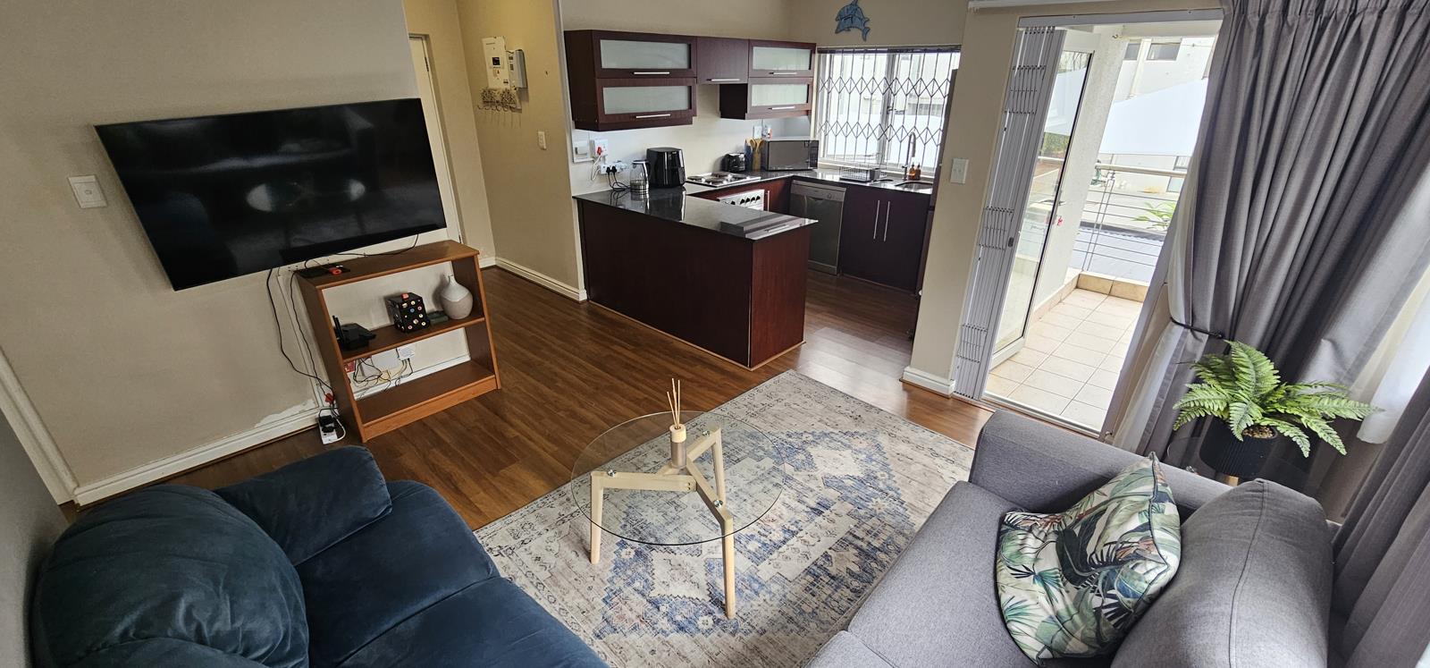 2 Bedroom Apartment in Claremont Upper