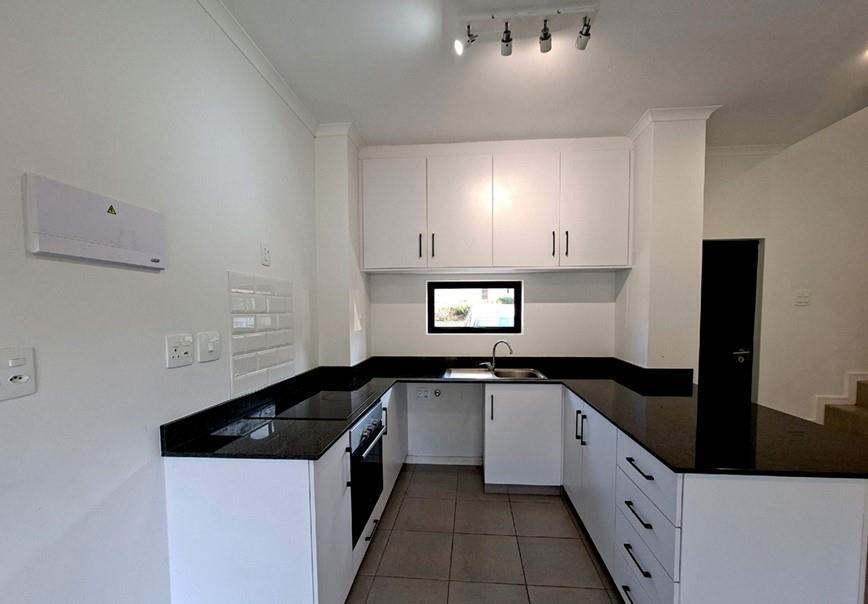 2 Bedroom Apartment in Waterfall