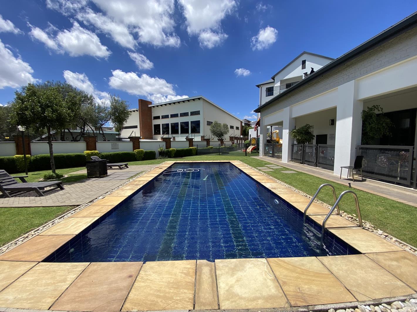 3 Bedroom Apartment in Greenstone Hill