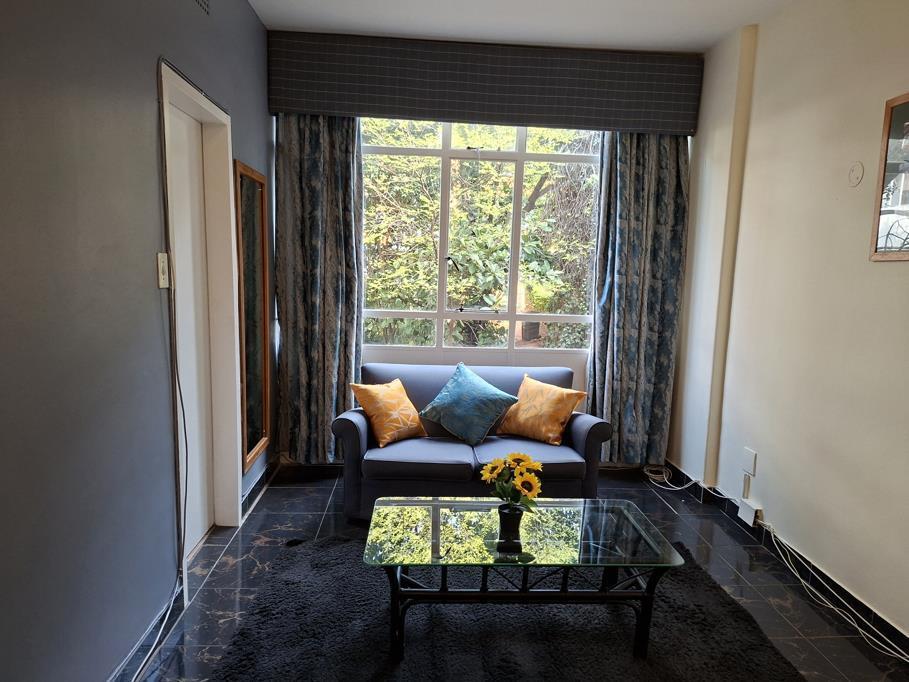 Studio apartment in Illovo