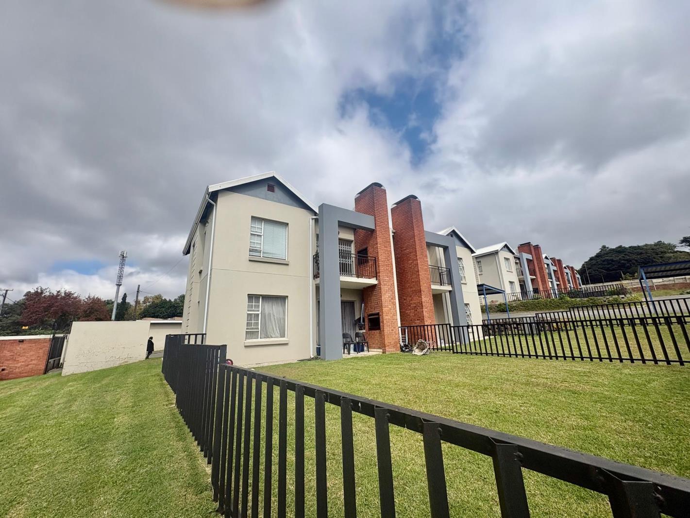 2 Bedroom Apartment in Ferndale