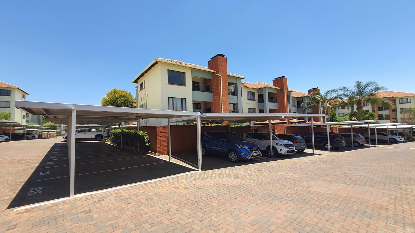 2 Bedroom Apartment in Greenstone Hill