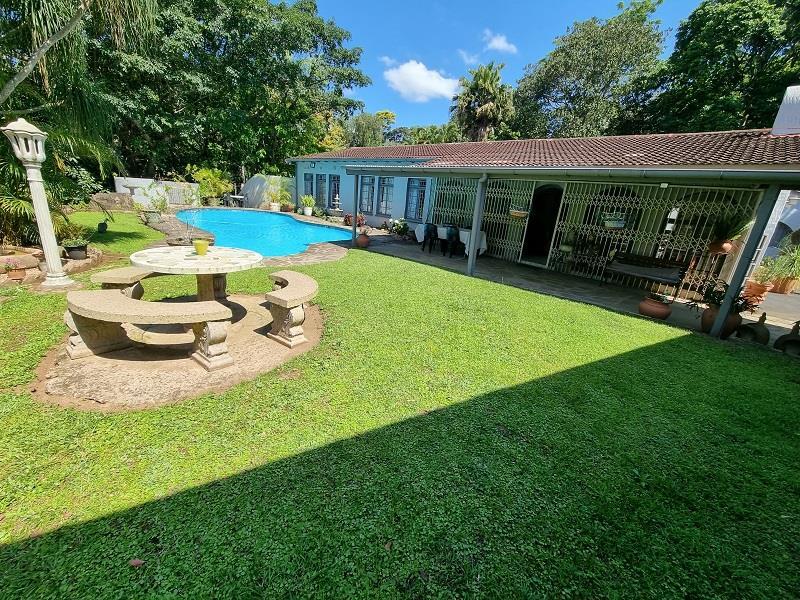 4 Bedroom House in Padfield Park