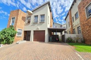 3 Bedroom Townhouse in Meyersdal