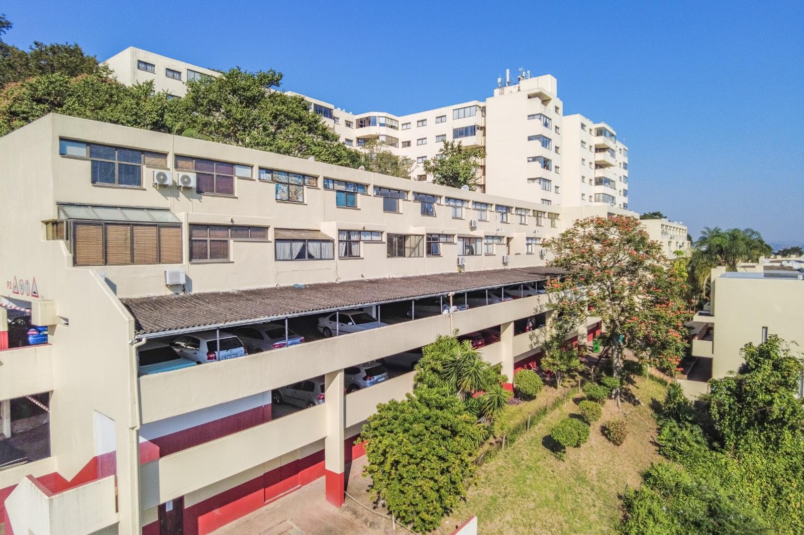 2 Bedroom Apartment in Paradise Valley