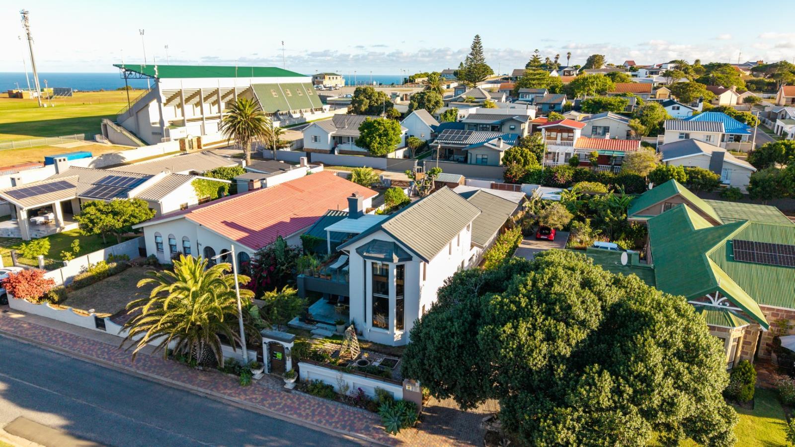 4 Bedroom House in Linkside