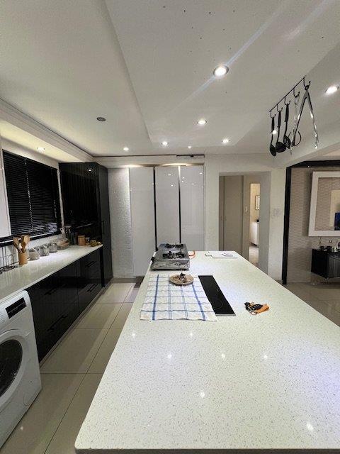 2 Bedroom Apartment in Randpark Ridge
