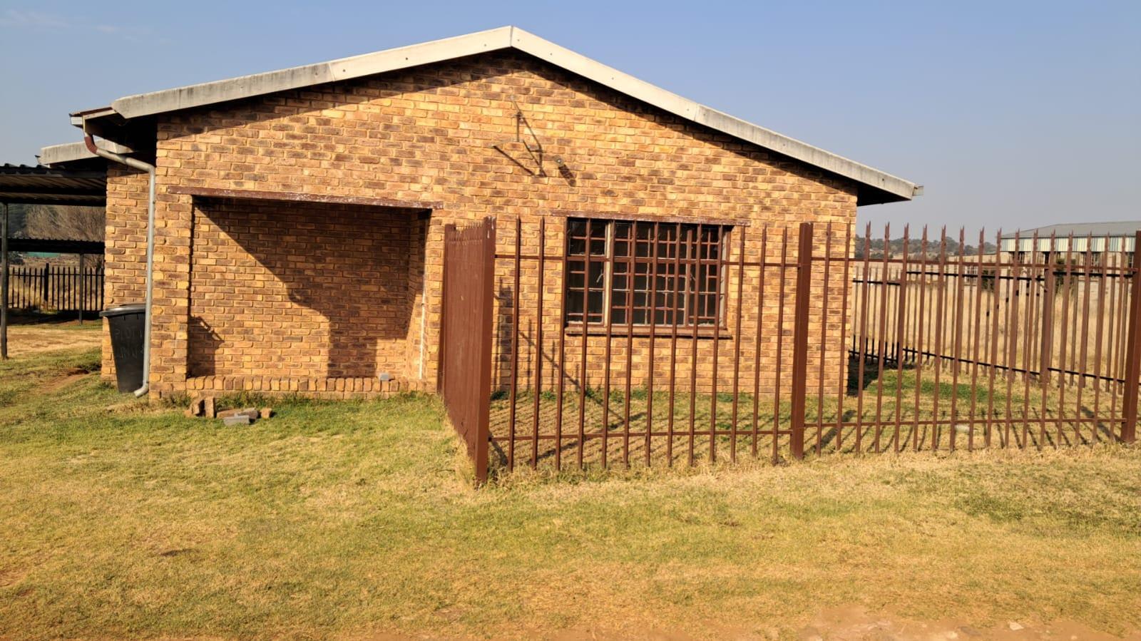 2 Bedroom Garden Cottage in Bredell AH
