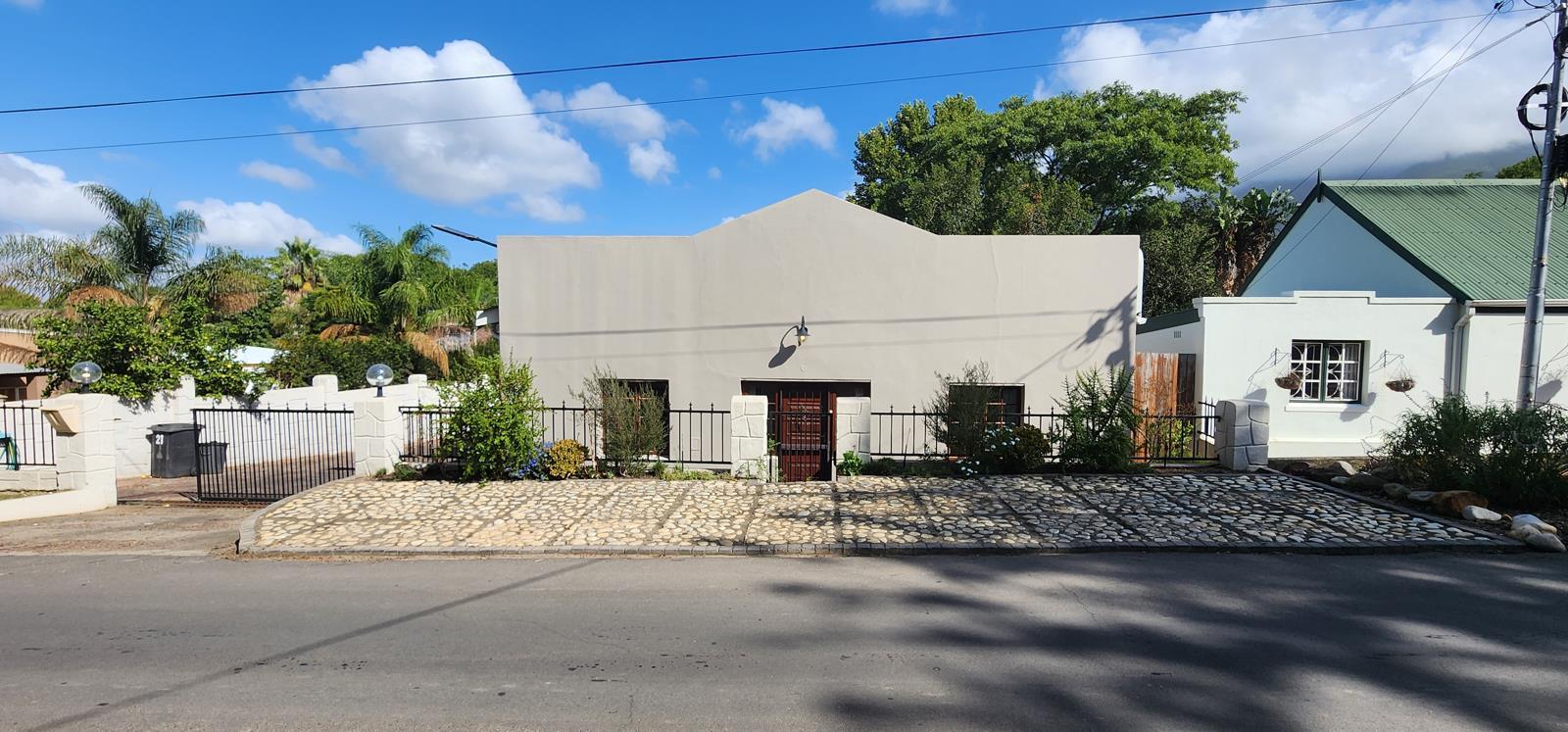 4 Bedroom House in Swellendam