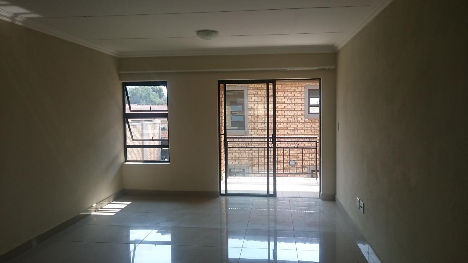 2 Bedroom Apartment in Westwood