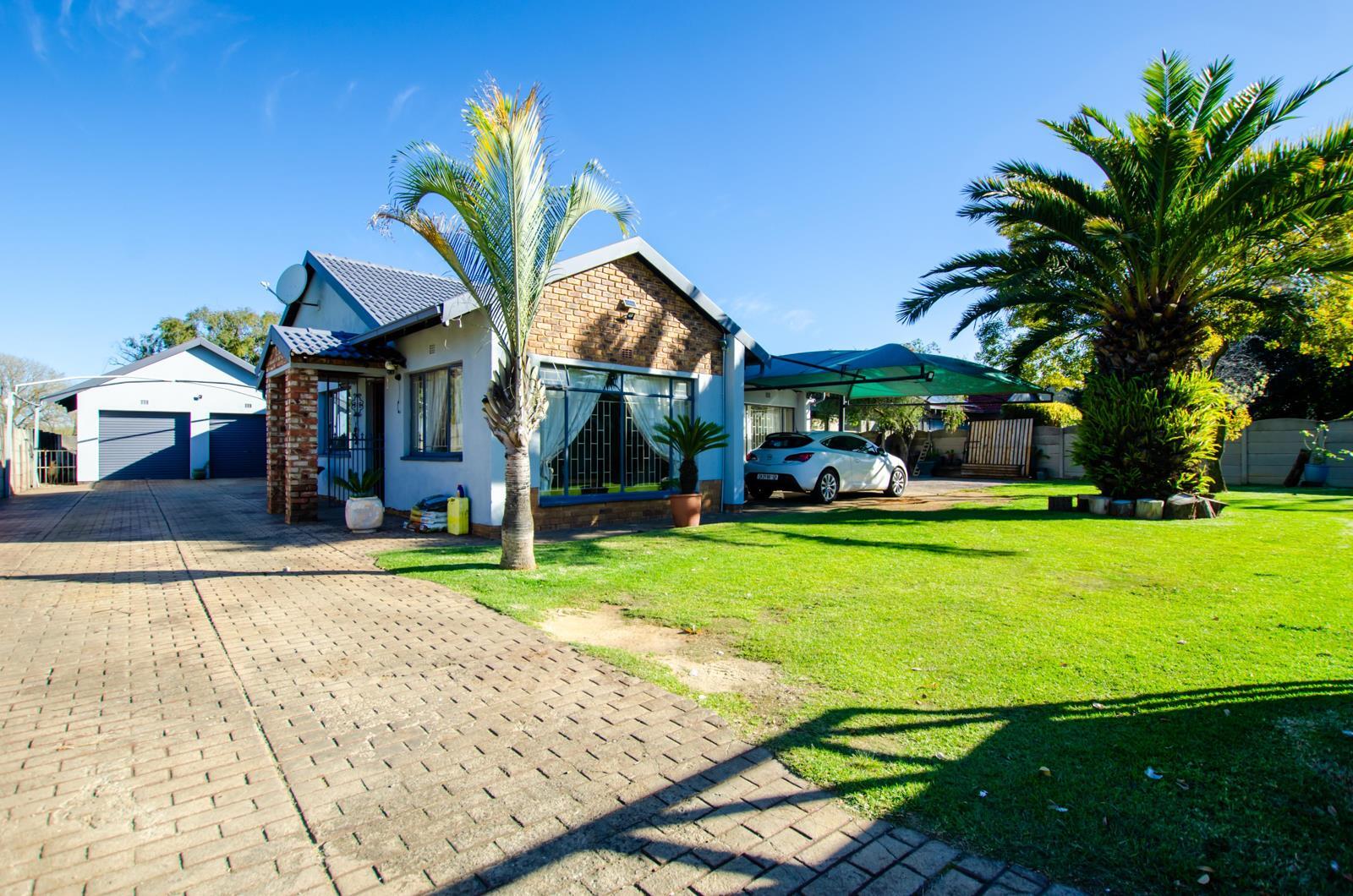 3 Bedroom House in Impala Park