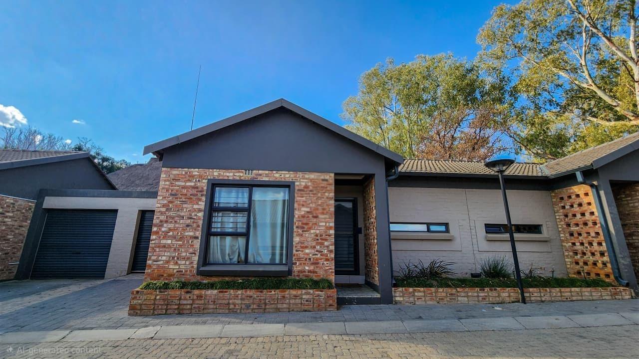2 Bedroom Townhouse in Mooivallei Park