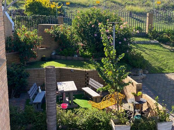3 Bedroom Duplex in Menkenkop