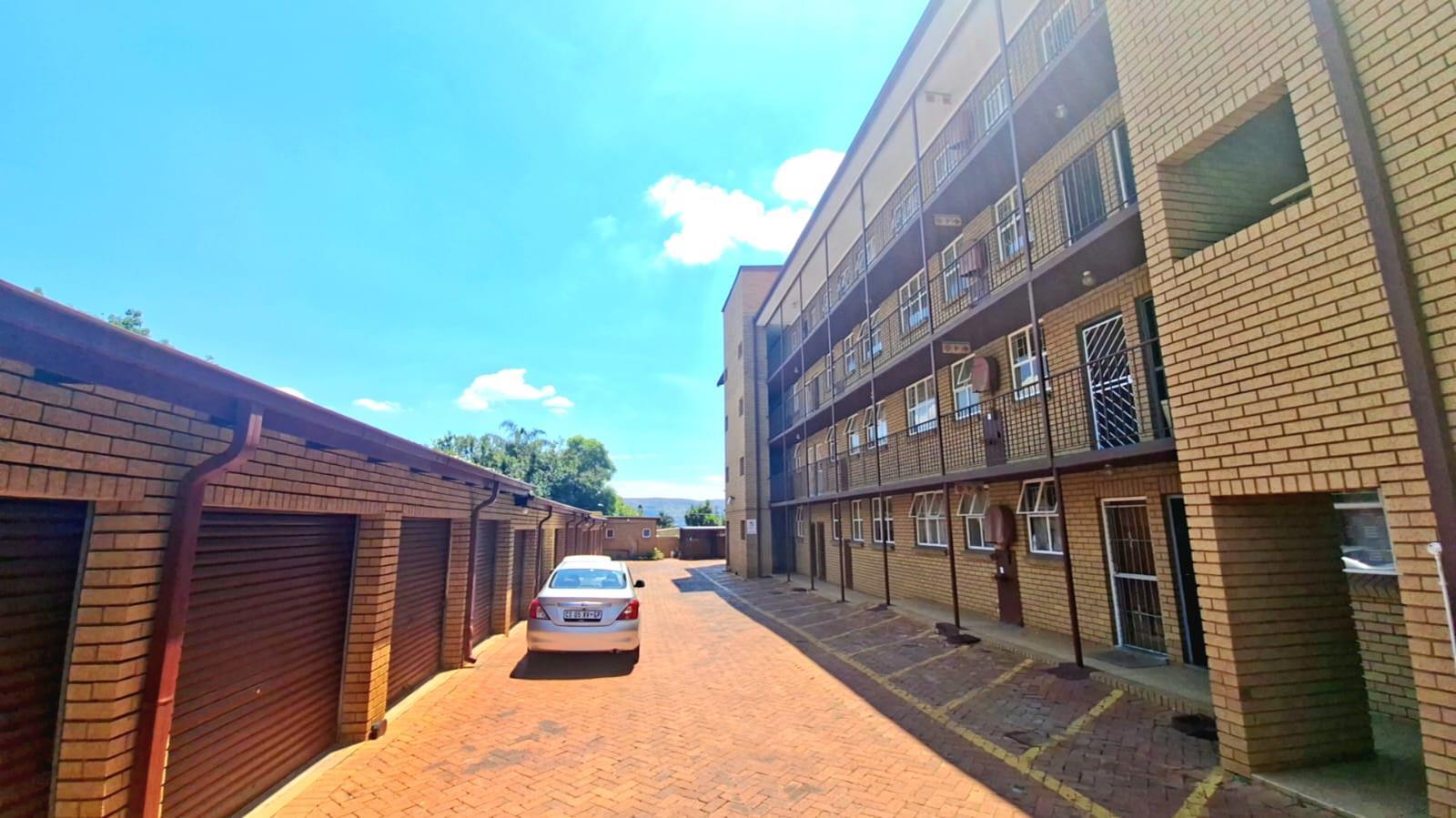 2 Bedroom Flat in Pretoria Gardens