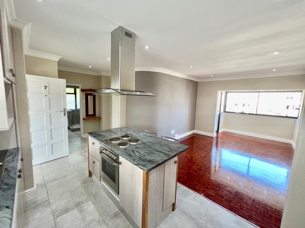 2 Bedroom Apartment in Sea Point