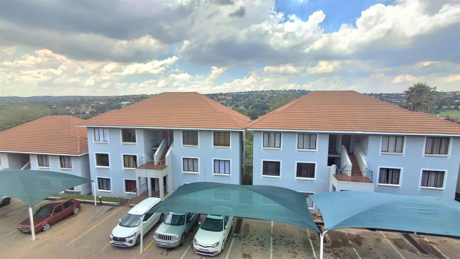 3 Bedroom Apartment in Winchester Hills