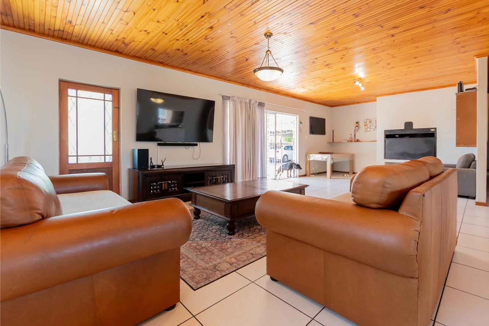 3 Bedroom House in Laaiplek