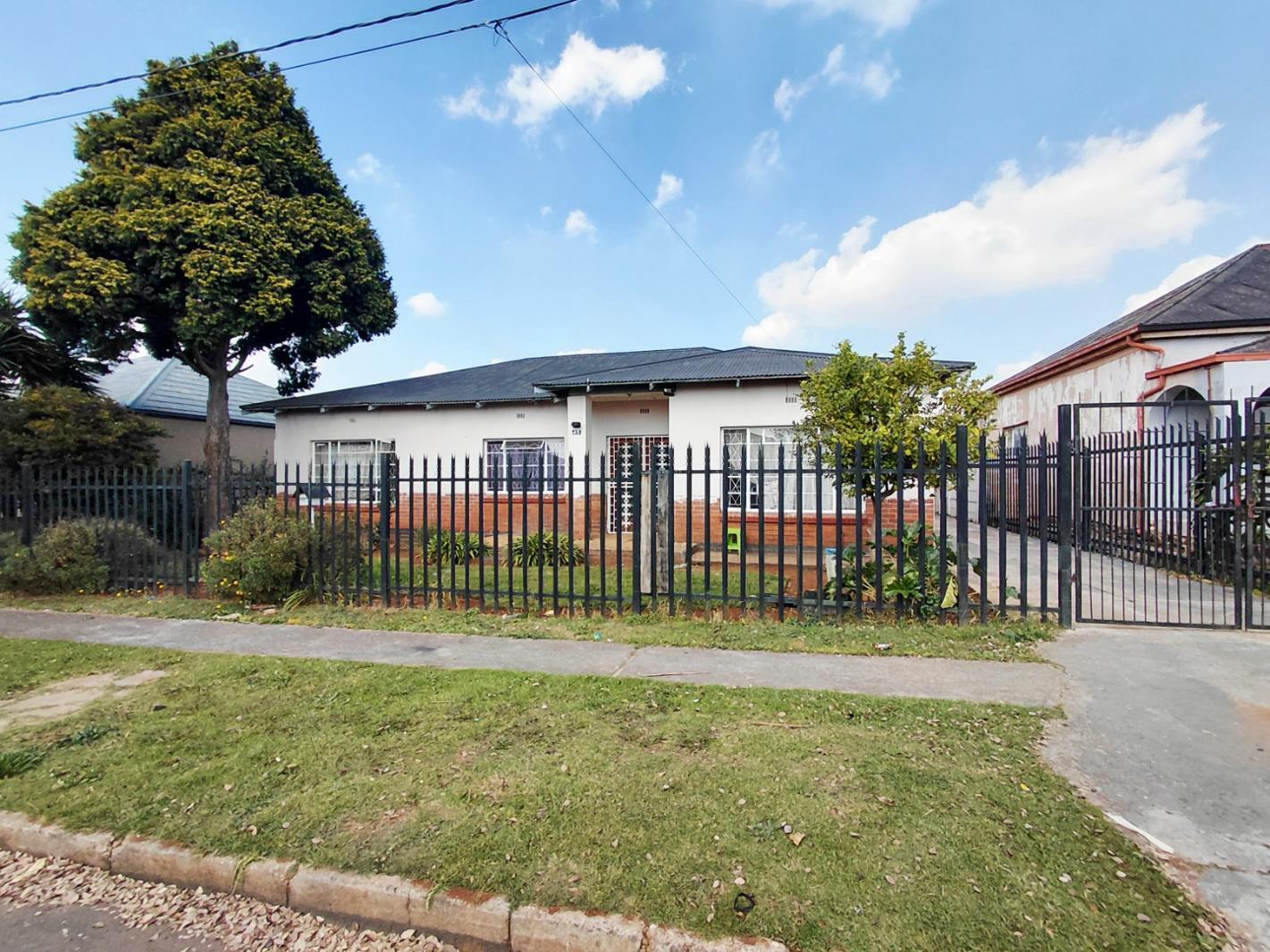 3 Bedroom House in Krugersdorp West