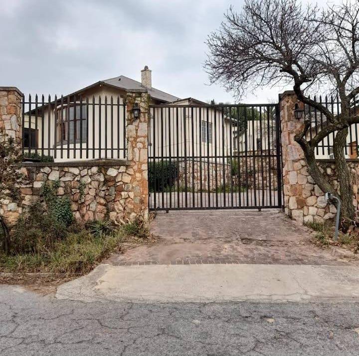 2 Bedroom House in Johannesburg CBD