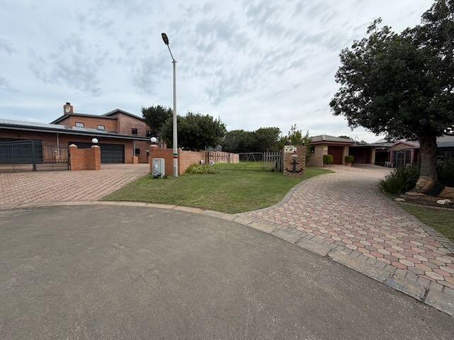 1 088 m² Land available in Groot Brakrivier