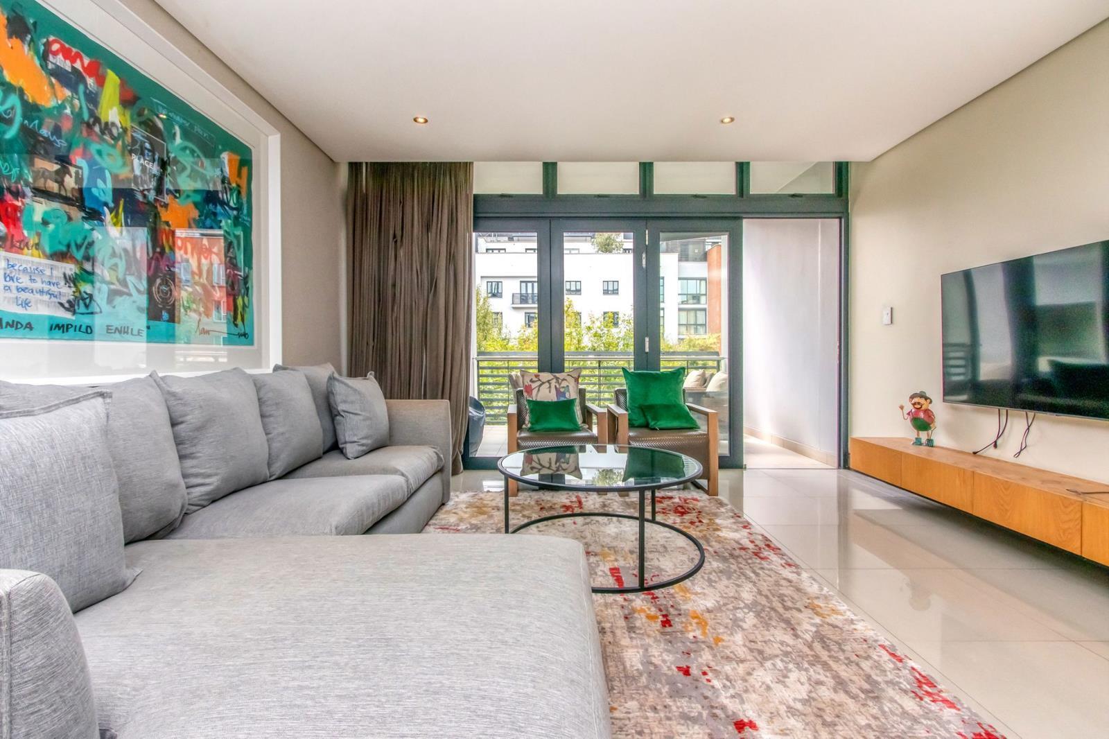 2 Bedroom Apartment in Melrose Arch
