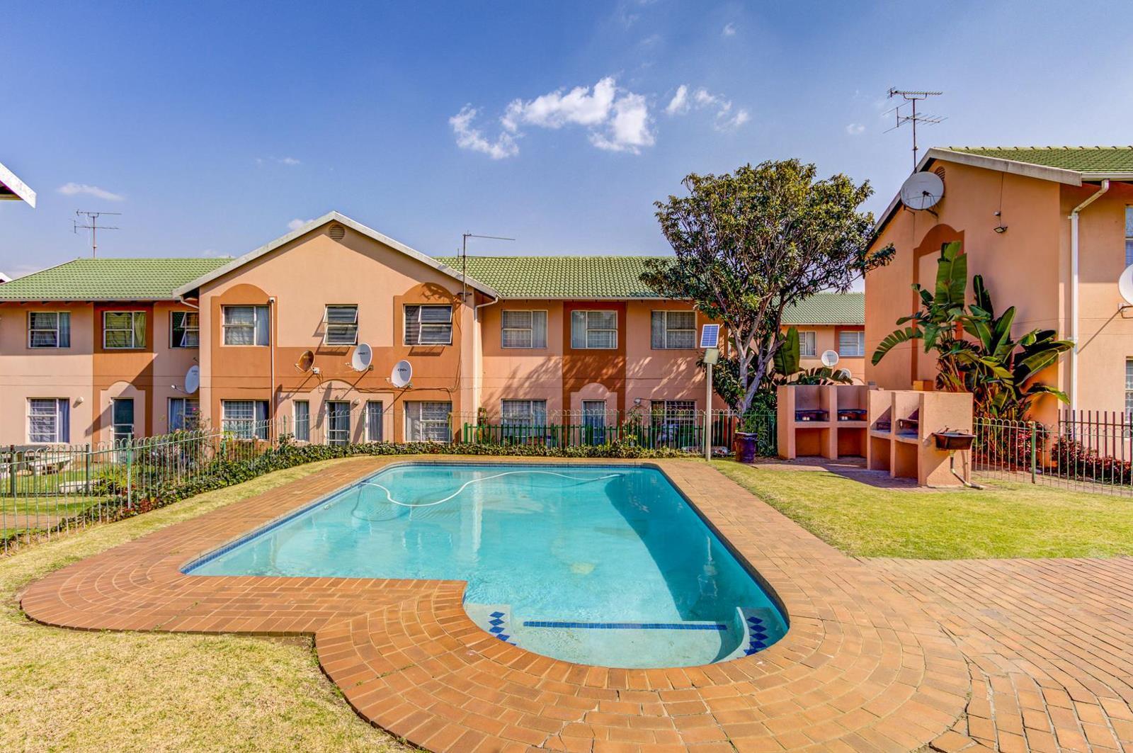 2 Bedroom Apartment in Castleview