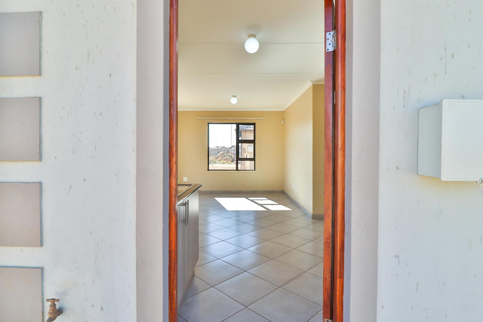 3 Bedroom House in Crystal Park