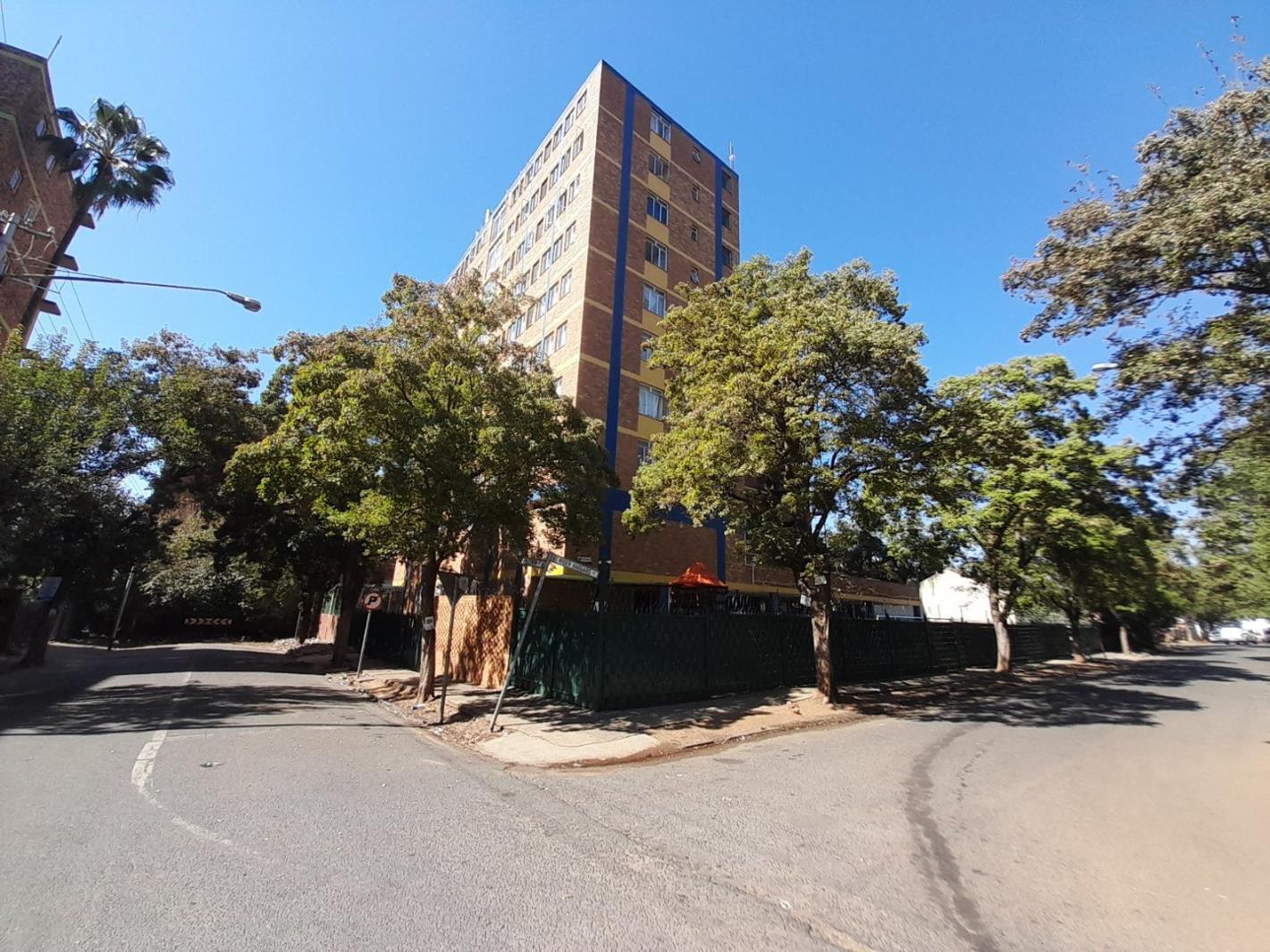 1.5 Bedroom Apartment in Berea Park