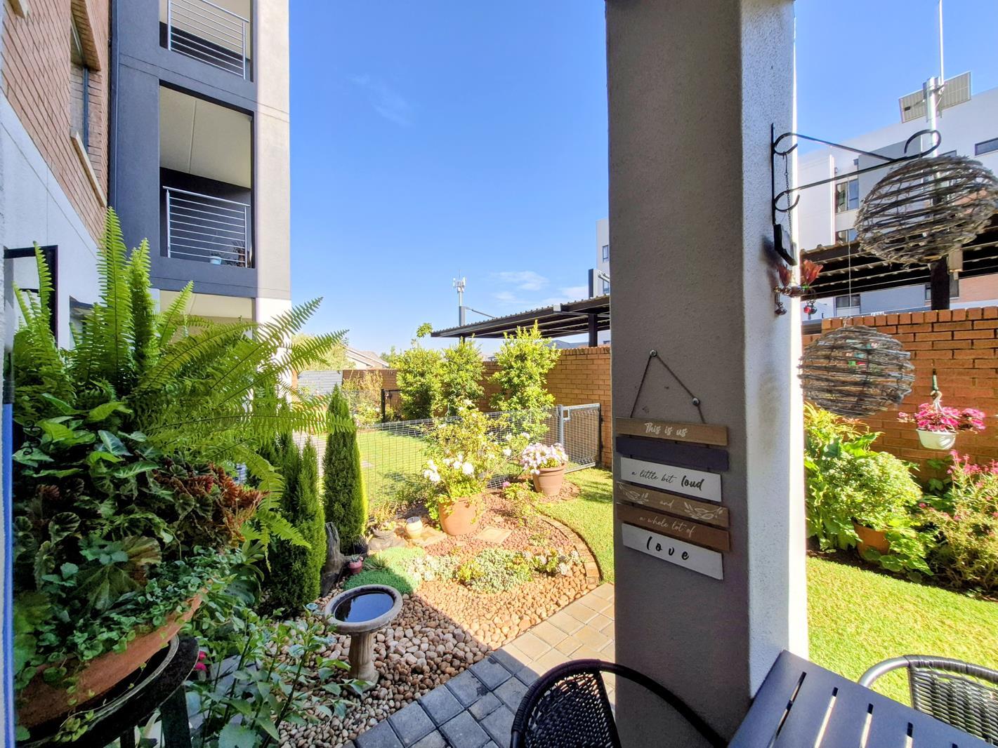 1 Bedroom Apartment in Waterkloof