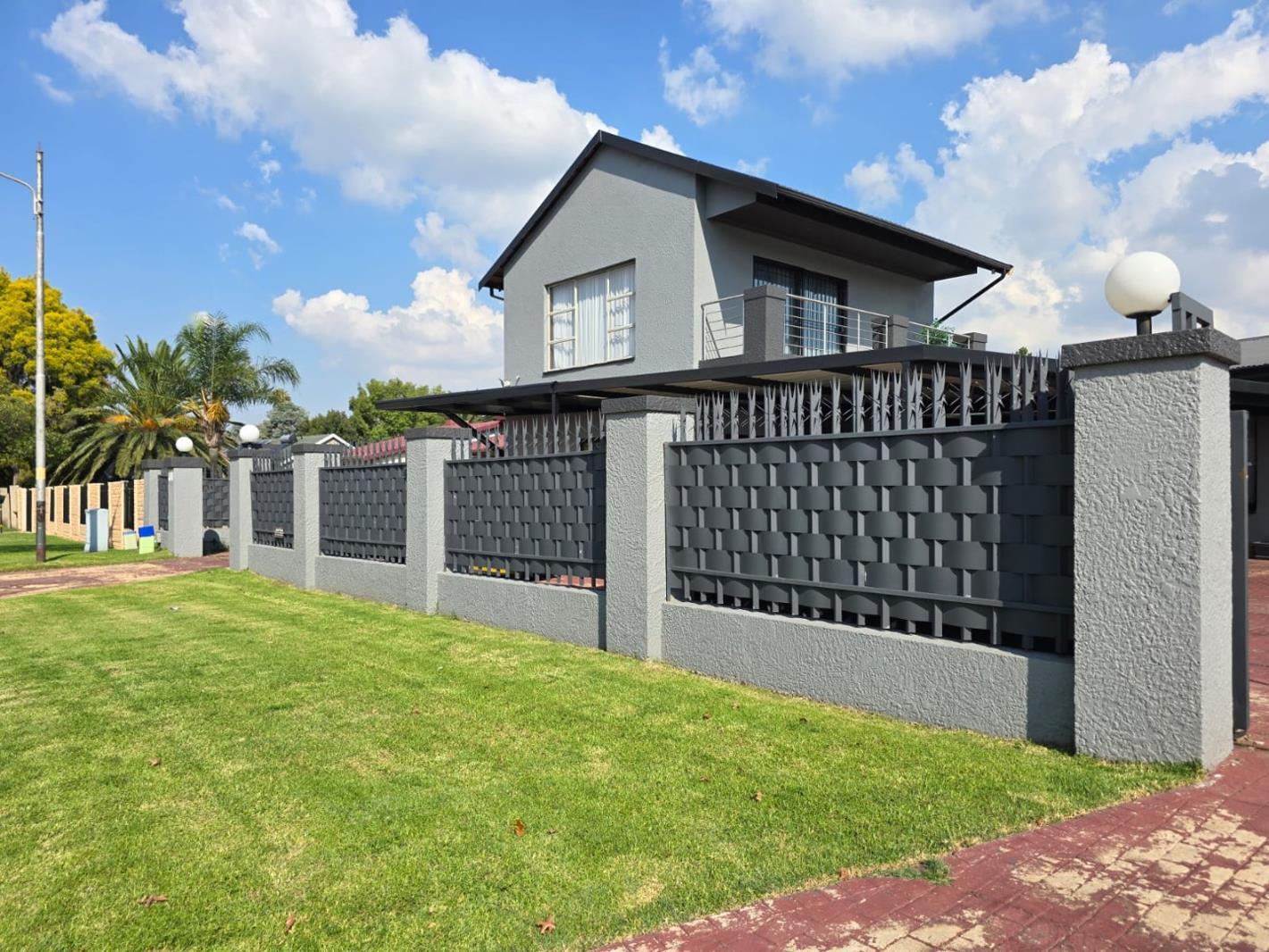 5 Bedroom House in Raceview