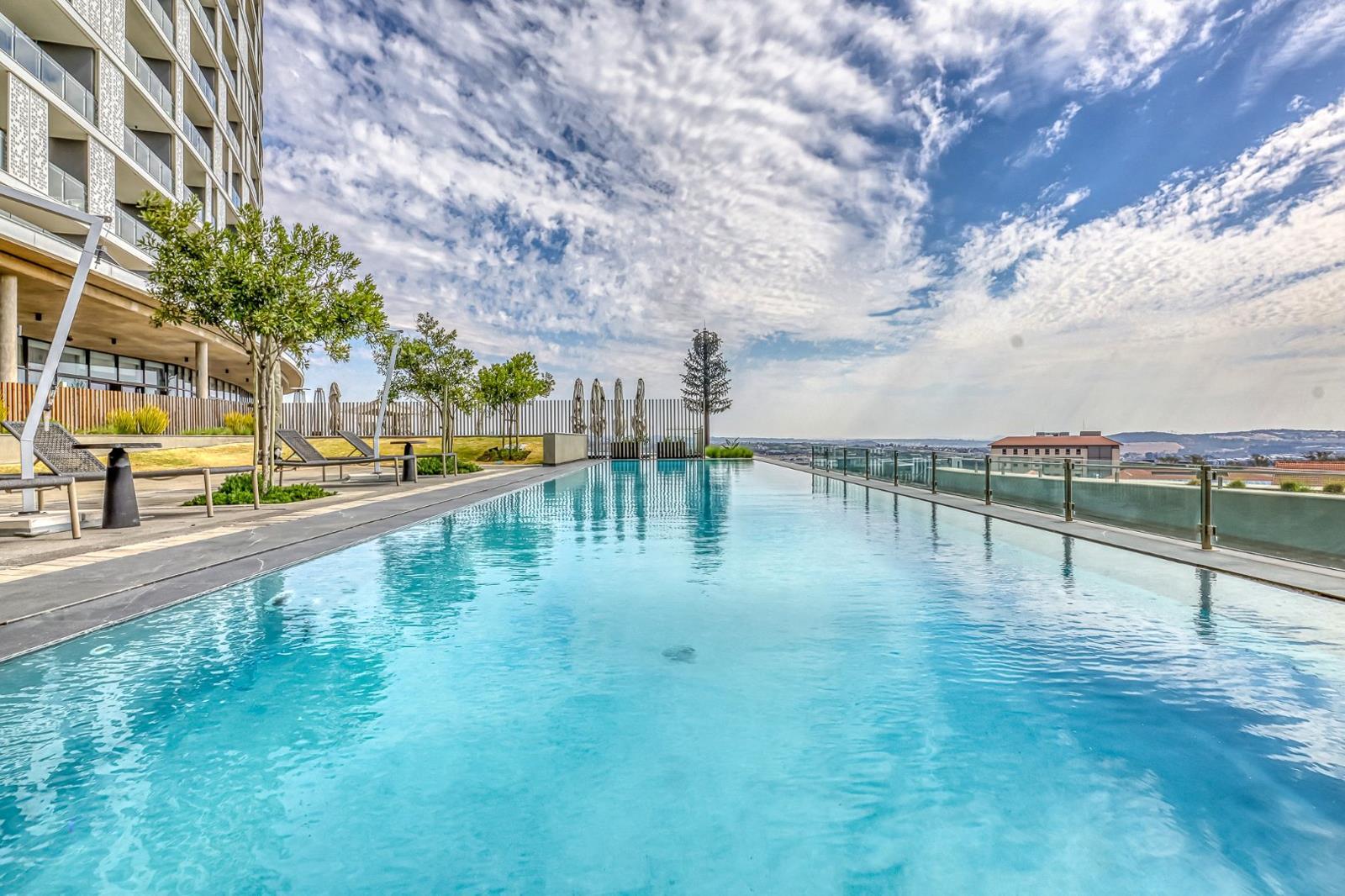 2 Bedroom Apartment in Waterfall Estate