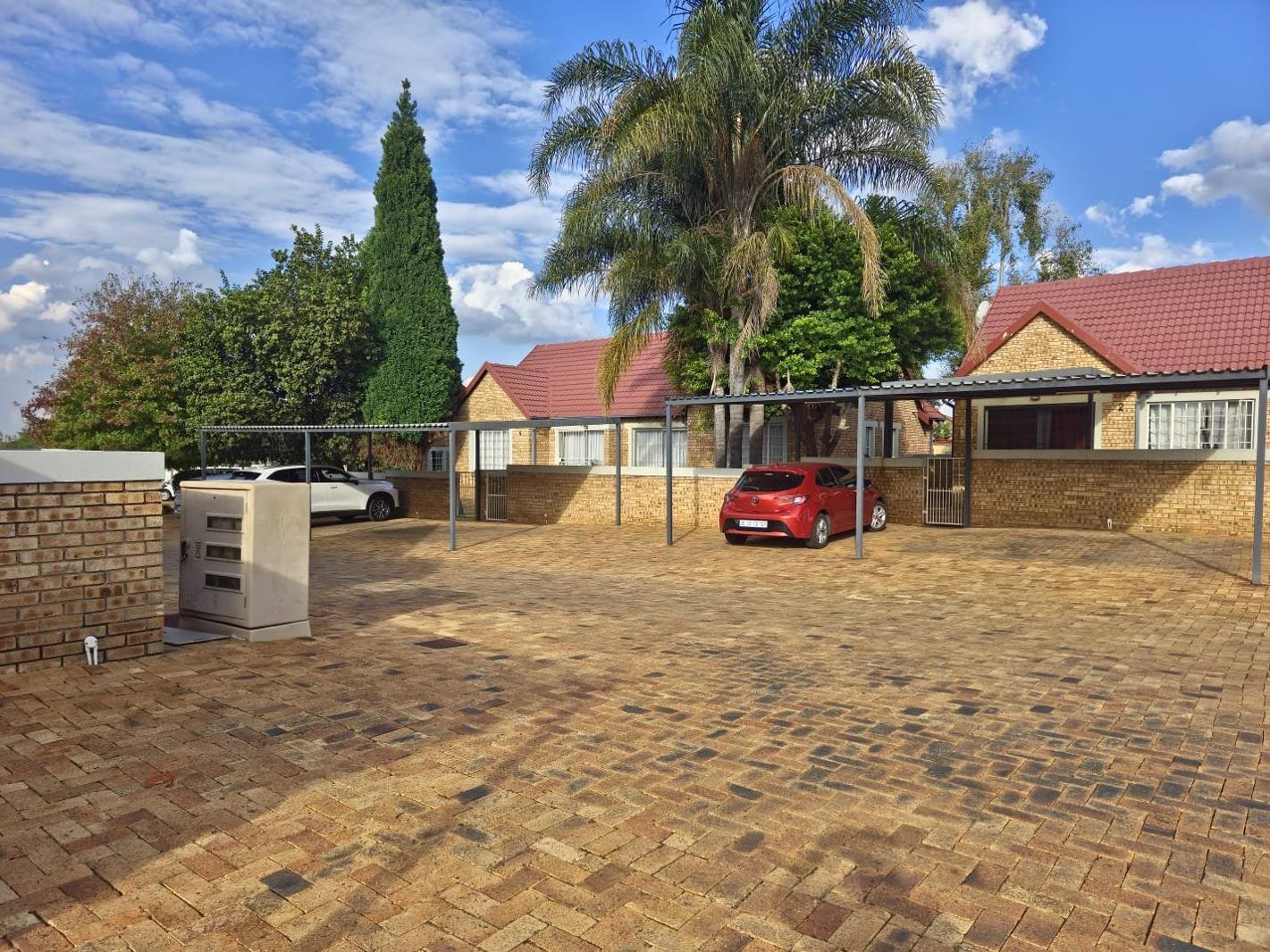 2 Bedroom Townhouse in Celtisdal