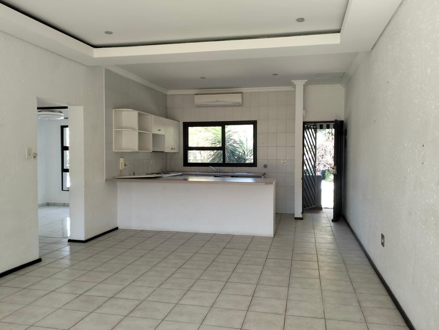 2 Bedroom Townhouse in Hartbeespoort Outlying