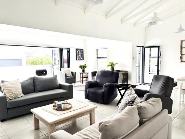 3 Bedroom House in Velddrif
