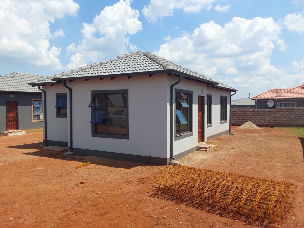 2 Bedroom House in Windmill Park