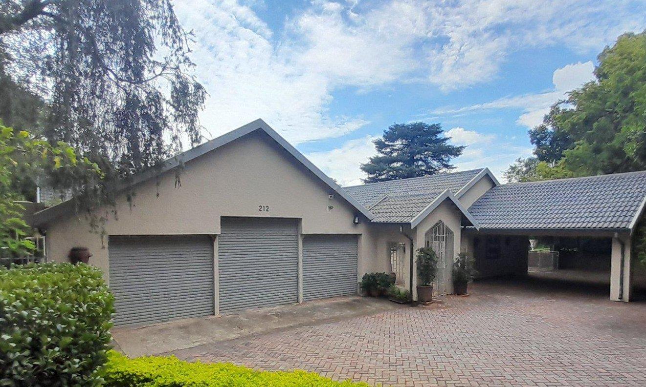 5 Bedroom House in Ferndale