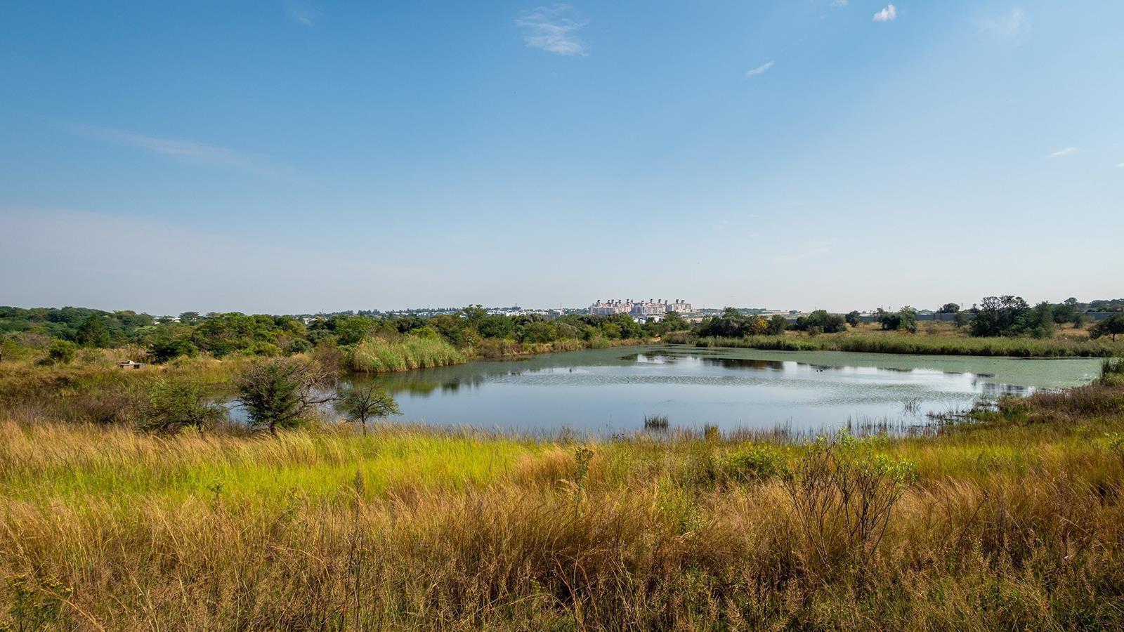 800 m² Land available in Fourways